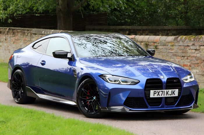 BMW M4 G82/G83 PRE-PREG CARBON FIBRE SIDE SKIRTS MP STYLE