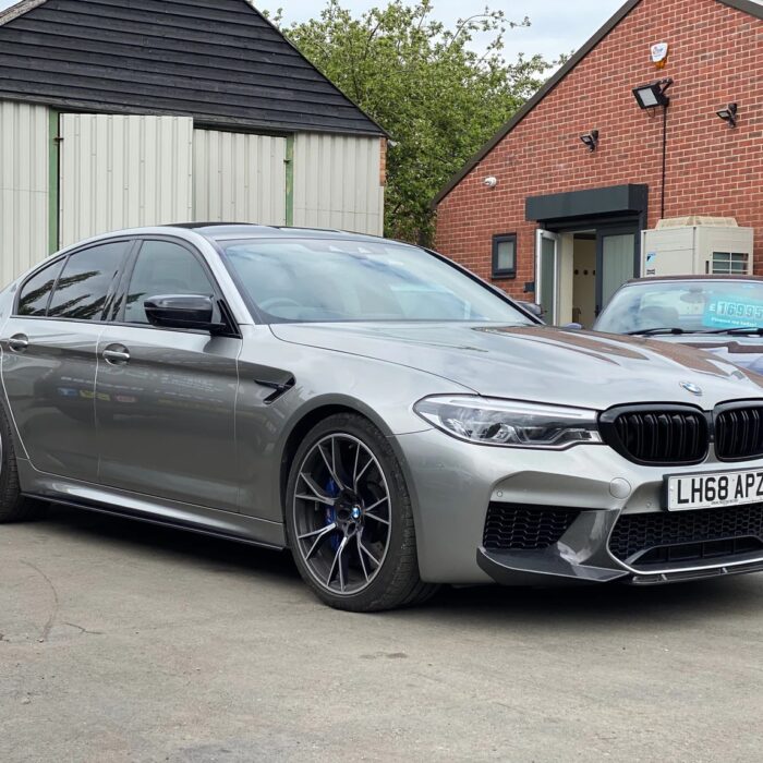 BMW F90 M5 & G30/G31 5 SERIES CARBON FIBRE SIDE SKIRTS - MP STYLE