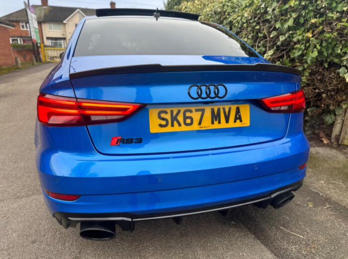 AUDI A3/S3/RS3 8V SALOON V-STYLE CARBON FIBRE SPOILER