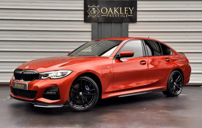 BMW 3 SERIES G20 / G21 CARBON FIBRE SIDE SKIRTS