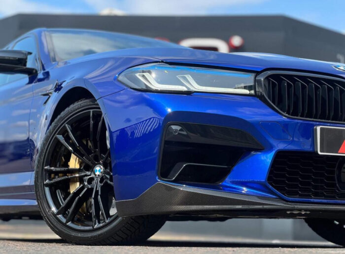 BMW F90 M5/M5C LCI DRY CARBON FIBRE FRONT SPLITTER MP STYLE