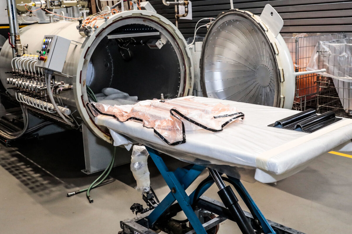 The process of dry carbon fibre production by ASM Tuning